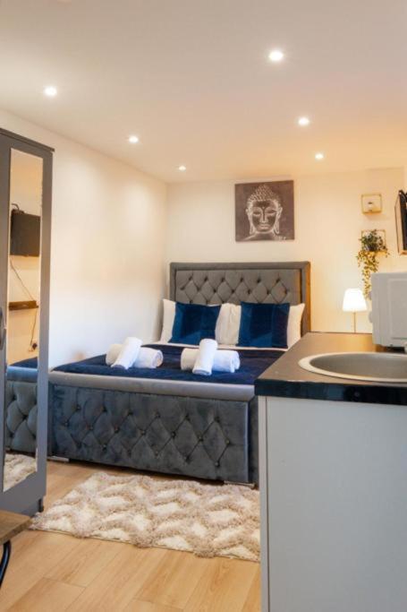 Heathrow Guest House - Oakway Feltham エクステリア 写真