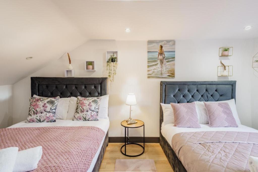 Heathrow Guest House - Oakway Feltham エクステリア 写真